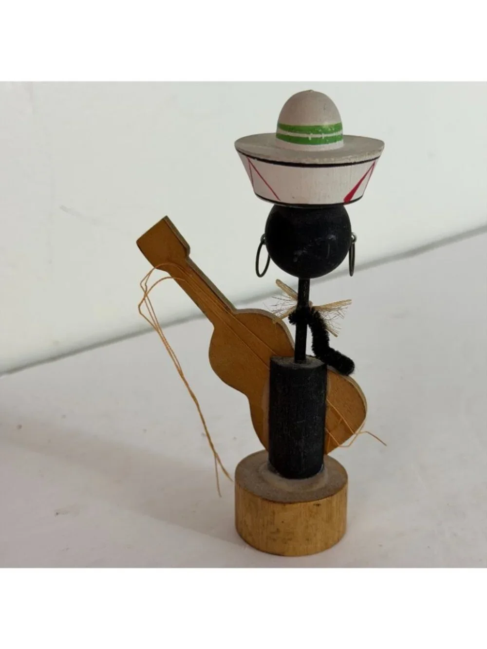 Vintage 1969 Bahamas Souvenir Wood Folk Art Musician Figurine Guitar Sombrero